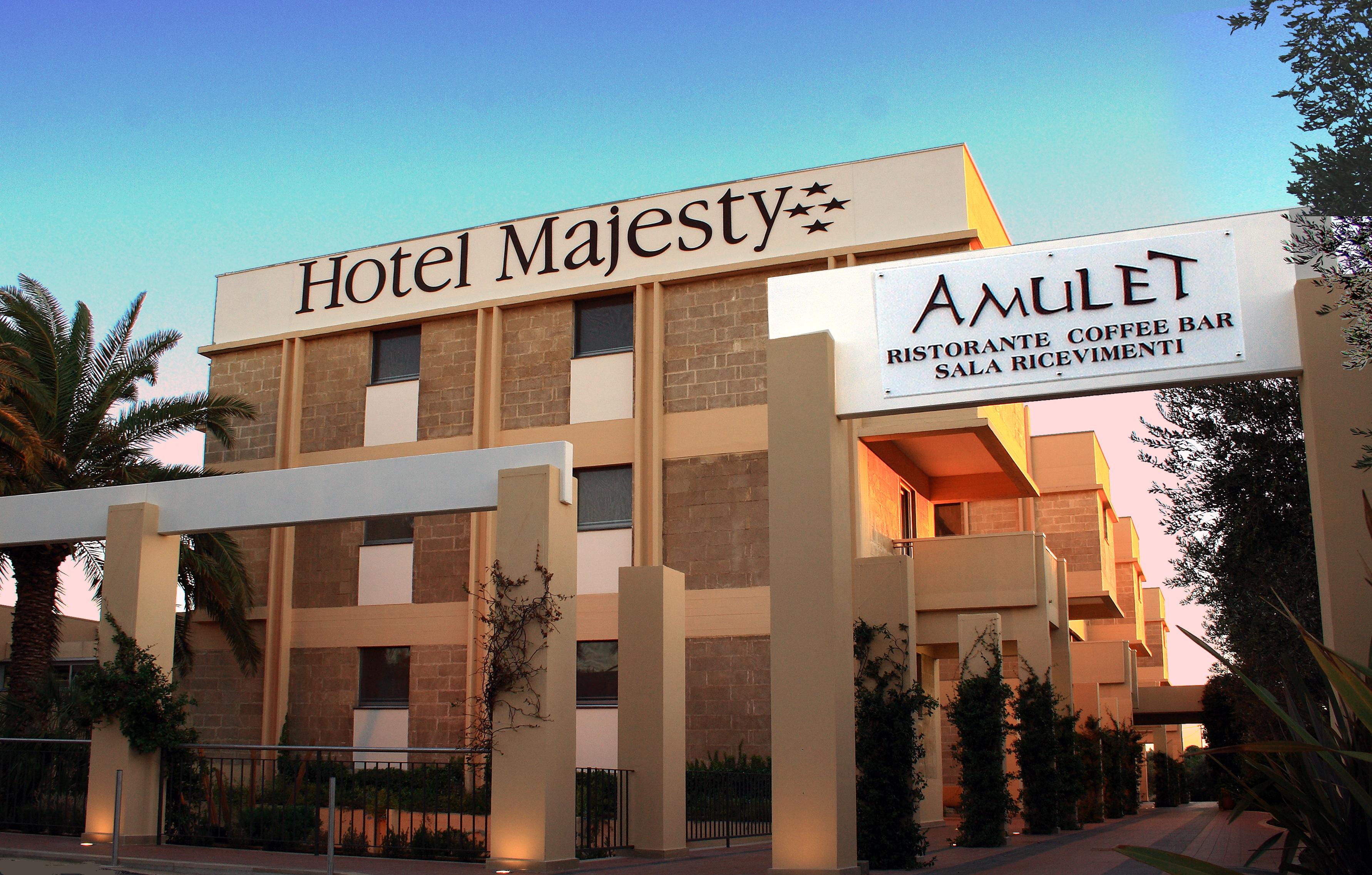 Hotel Majesty Bari Luaran gambar